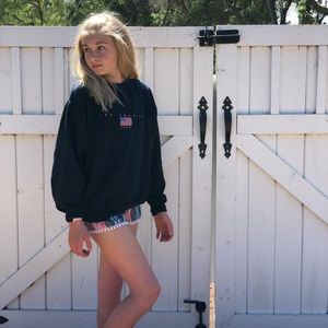 Meet your Posher, Stella